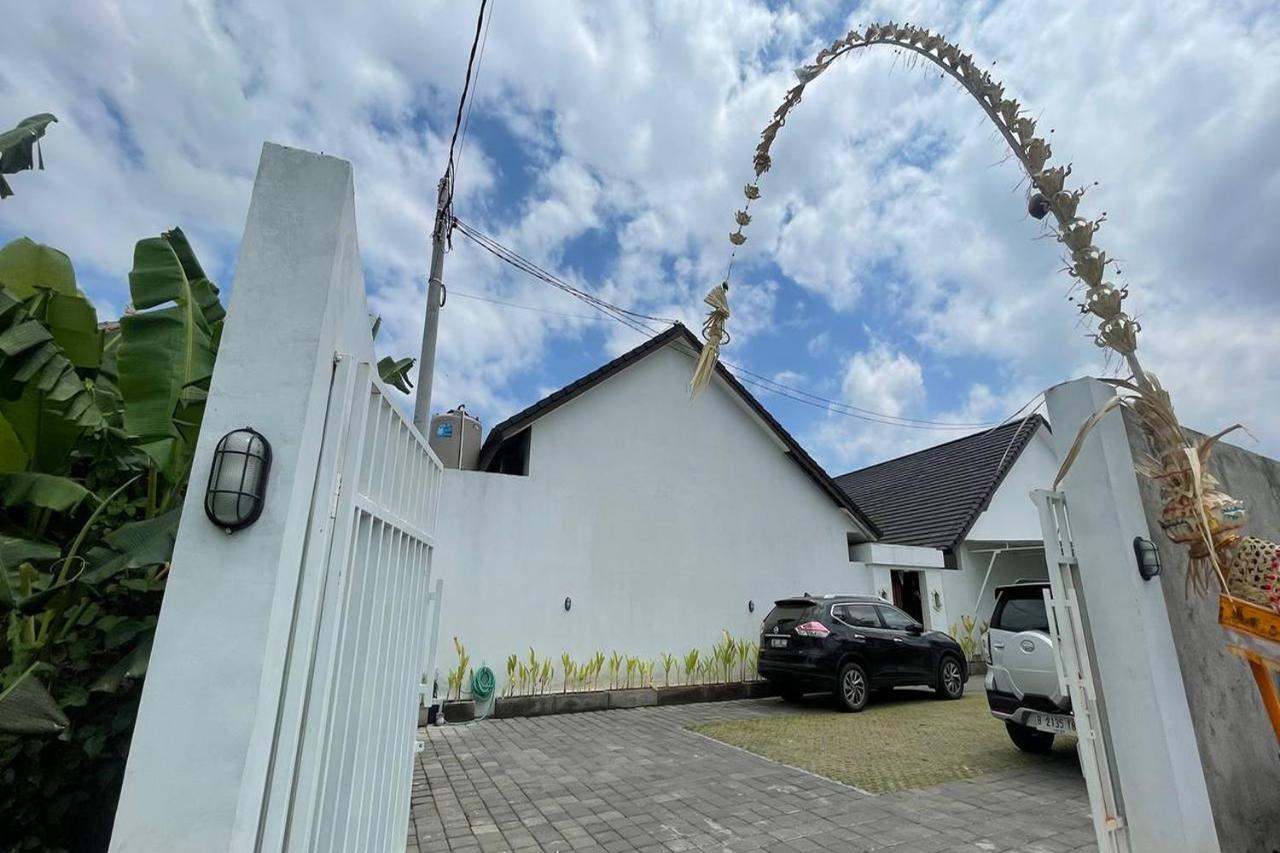 Maisaba Coliving Cempaka Dalung  Exterior photo